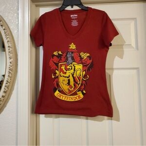 Harry Potter Gryffindor ladies shirt size small.